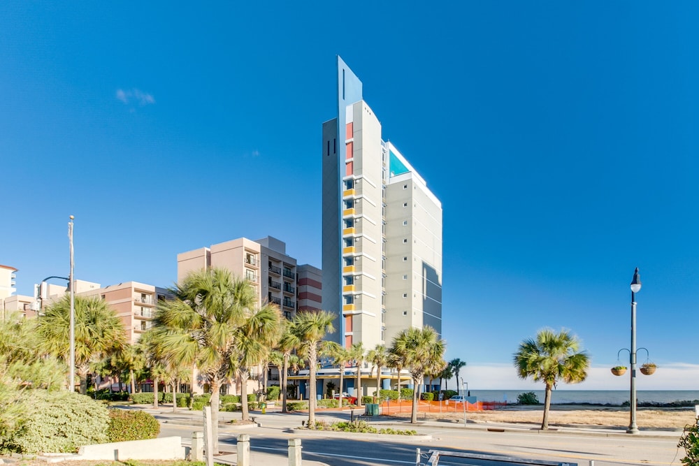 Hosteeva Breathtaking Oceanfront Views w Pool Atlantica Towers Condo - photo 30