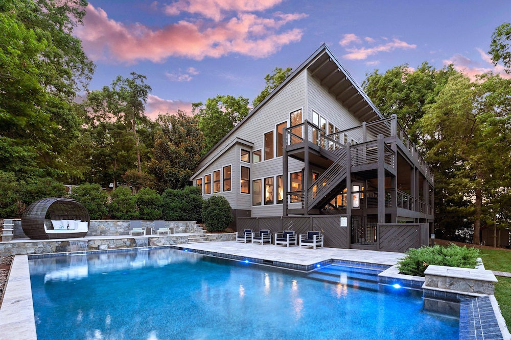 Lake Norman Getaway - photo 53