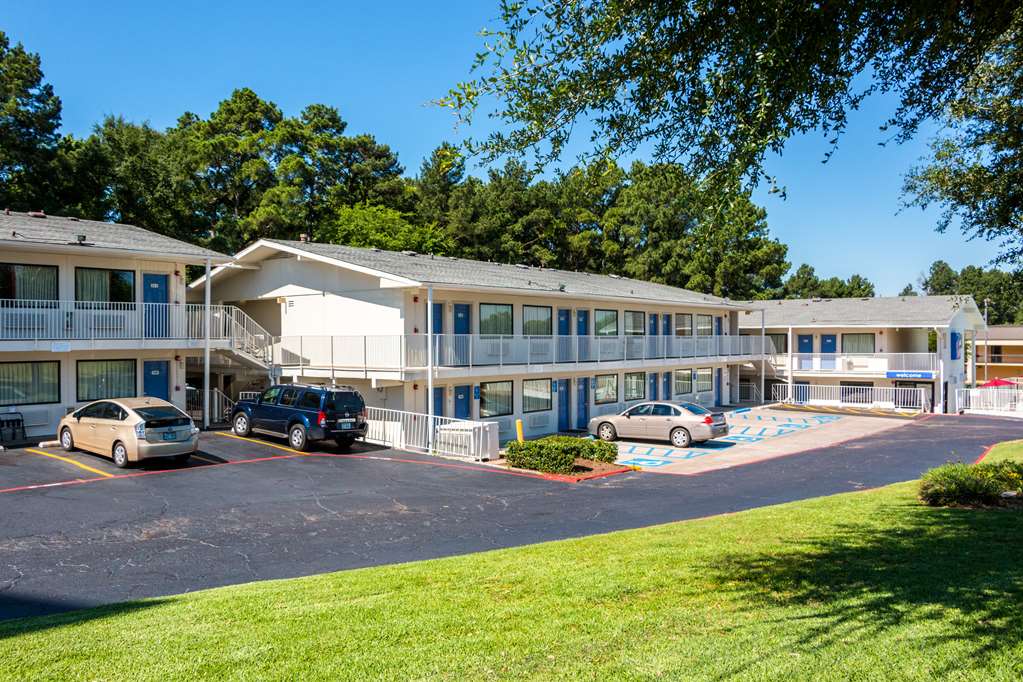 Motel 6 Longview TX - photo 9