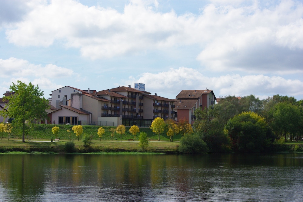 L'Espace Thermal - carbon neutral hotel in Dax