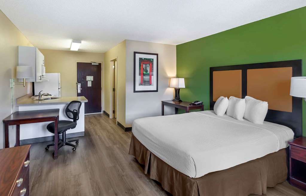 Extended Stay America Select Suites Salt Lake City Union Park - photo 8