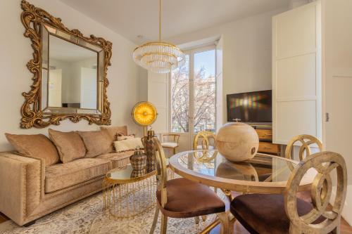 Bib Rambla Luxury Apartments — 4-Star Luxury Hotel in Granada, Spain