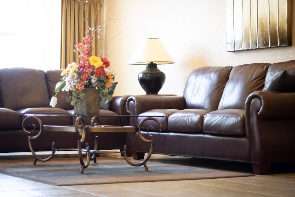 Monument Inn & Suites - photo 4