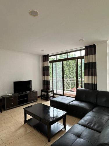 Secluded Loft 2 Bedroom 2 Bath — 4-Star Luxury Hotel in Dar Es Salaam, Tanzania