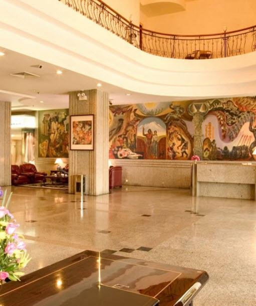 Golden Dragon in Kunming, People's Republic of China