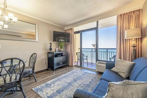 Spacious Ocean FRONT Unit Caravelle 1235 - last minute hotel in Myrtle Beach