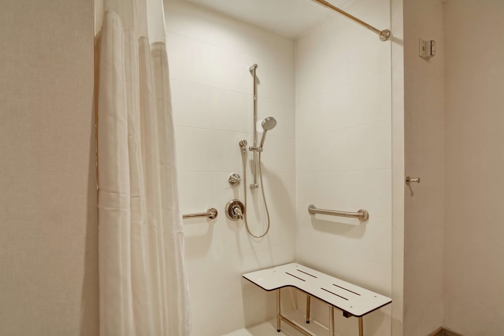 Hilton Garden Inn Princeton Lawrenceville - photo 18