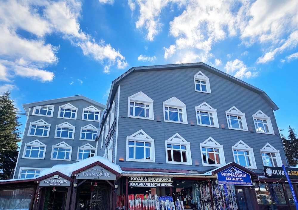 Parnassius Hotel - carbon neutral hotel in Bursa