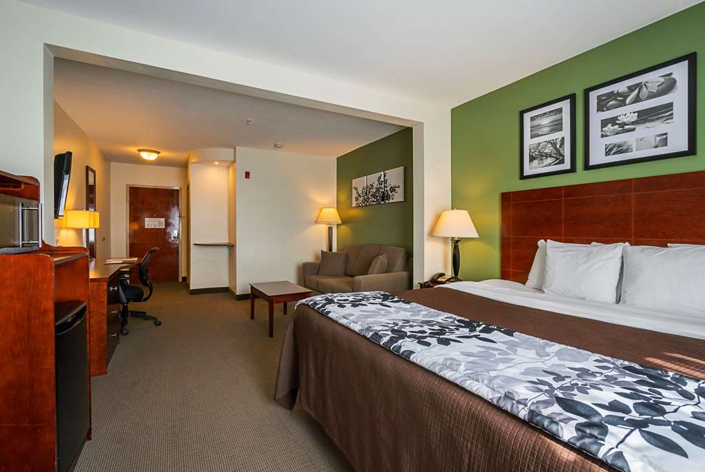Sleep Inn & Suites Manchester near Arnold AFB - photo 15