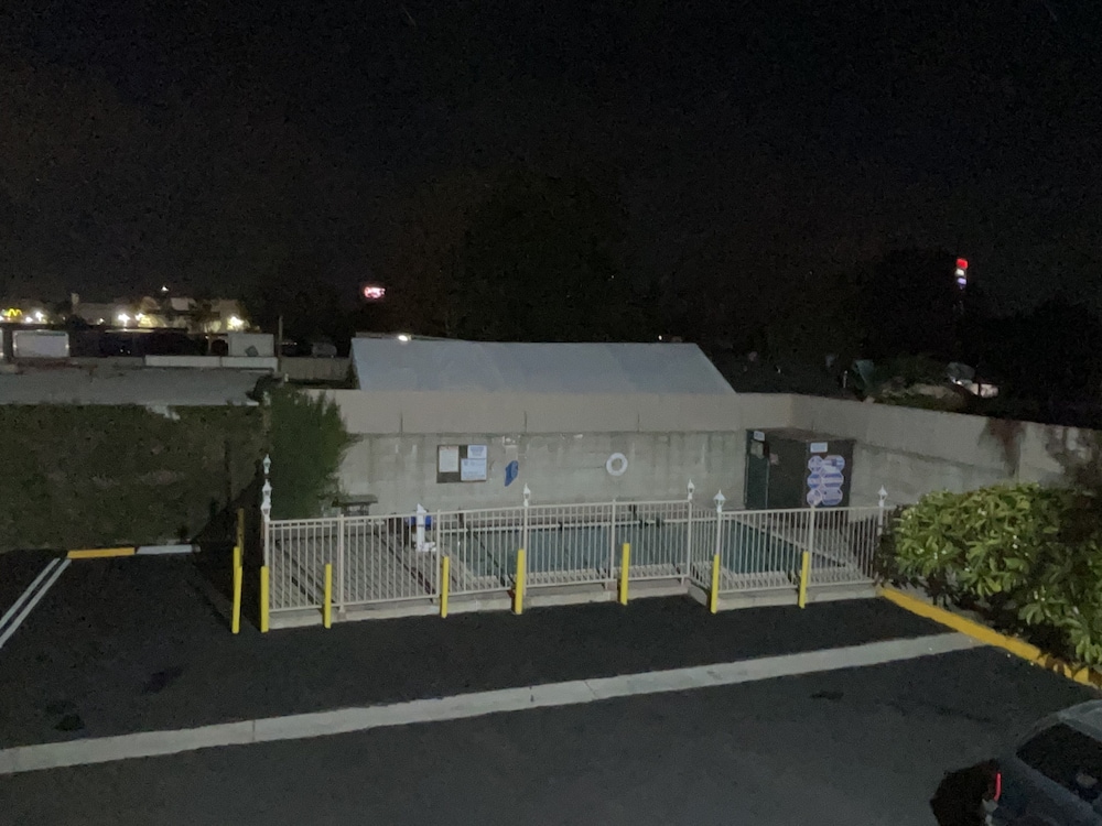 New Star Inn. El Monte CA Los Angeles - photo 17