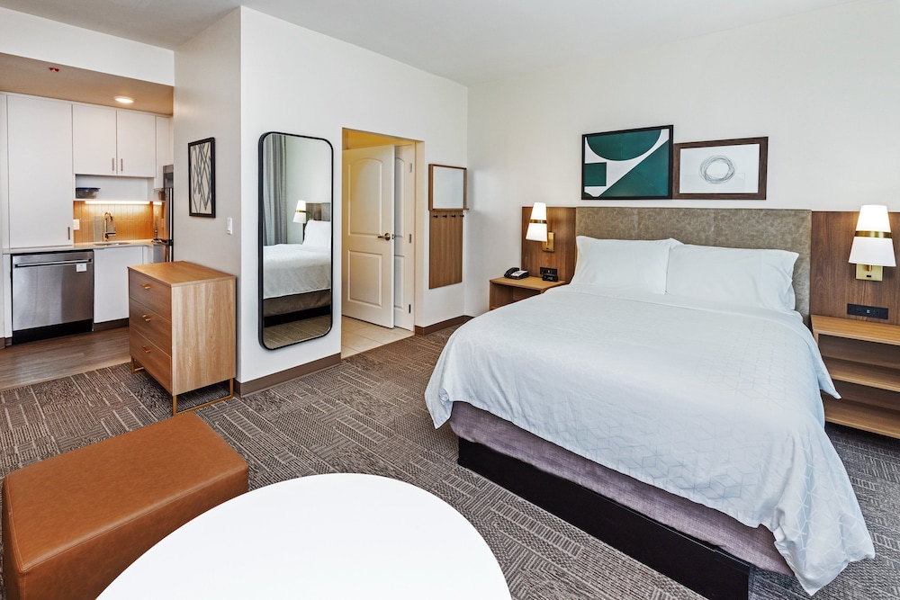 Staybridge Suites Portland by IHG - photo 12