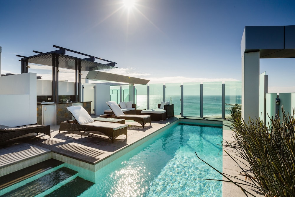 Nirvana By The Sea — Coolangatta