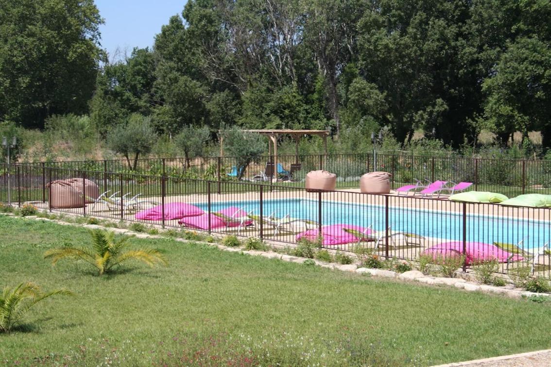 Gites Au Mas de Cadoule — hotel in Saint-Just-En-Chaussee