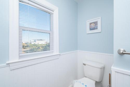 SeaSide by Oak Island Accommodations - photo 12