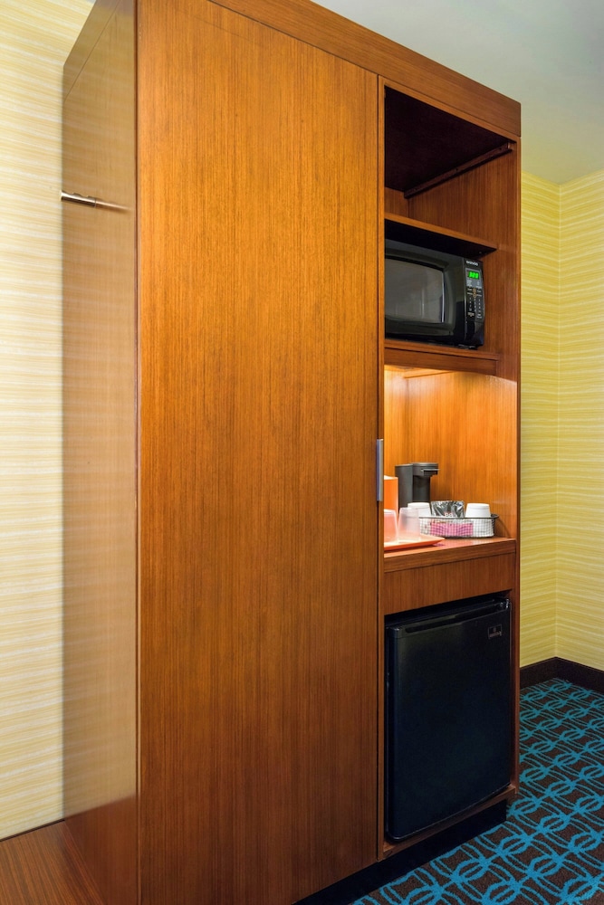 Fairfield Inn & Suites by Marriott Paramus - photo 16
