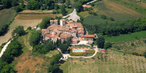Casa Morena — 4-Star Luxury Hotel in Spoleto, Italy