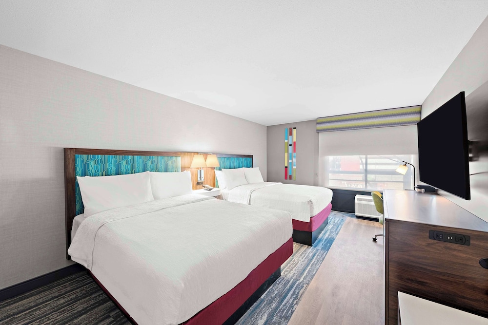 Hampton Inn by Hilton Los Angeles Airport - photo 9