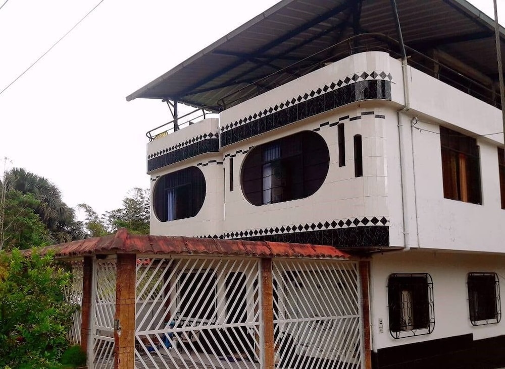Hospedaje El Cantaro 1 in Tingo Maria, Peru