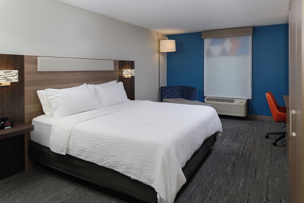 Holiday Inn Express Hotel and Suites Marysville by IHG - photo 19
