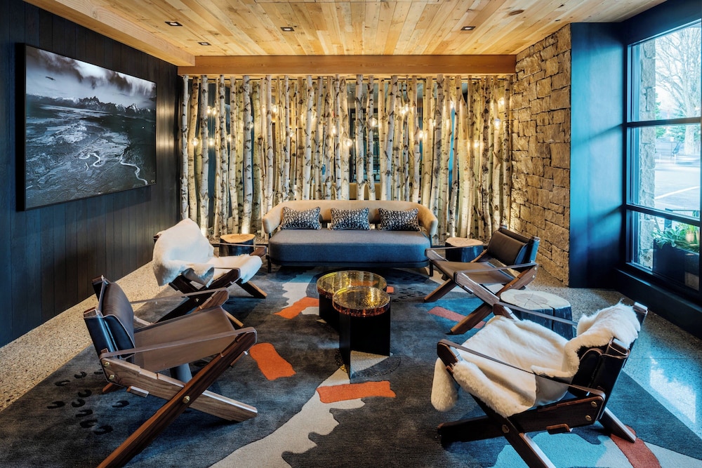 The Cloudveil Autograph Collection - photo 3