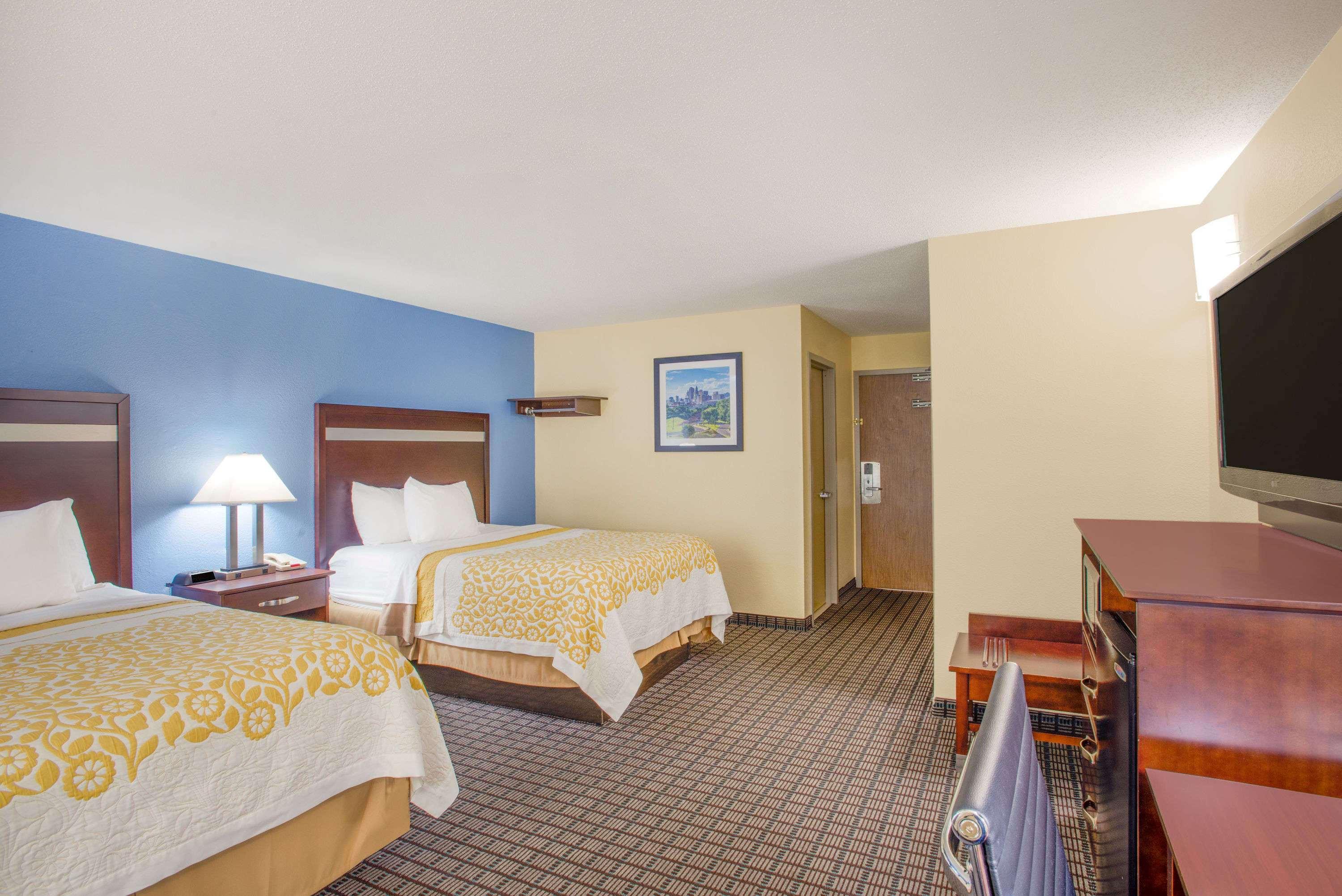 Days Inn New Haven - photo 10