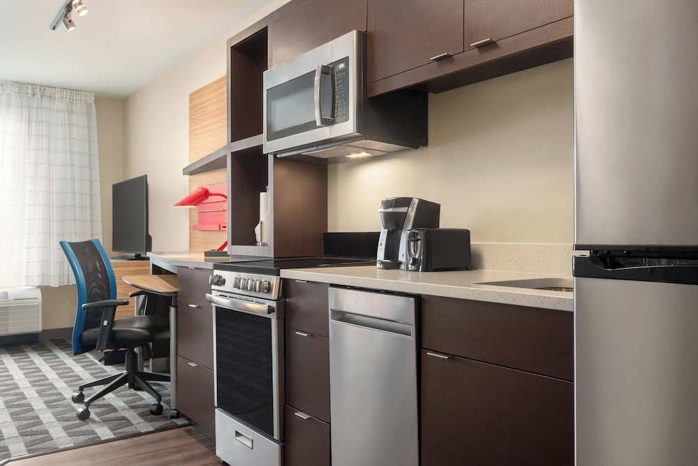 TownePlace Suites by Marriott Janesville - carbon neutral hotel in Janesville