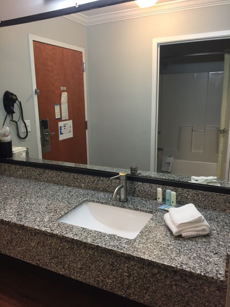 La Quinta Inn Gulf Shores - photo 47
