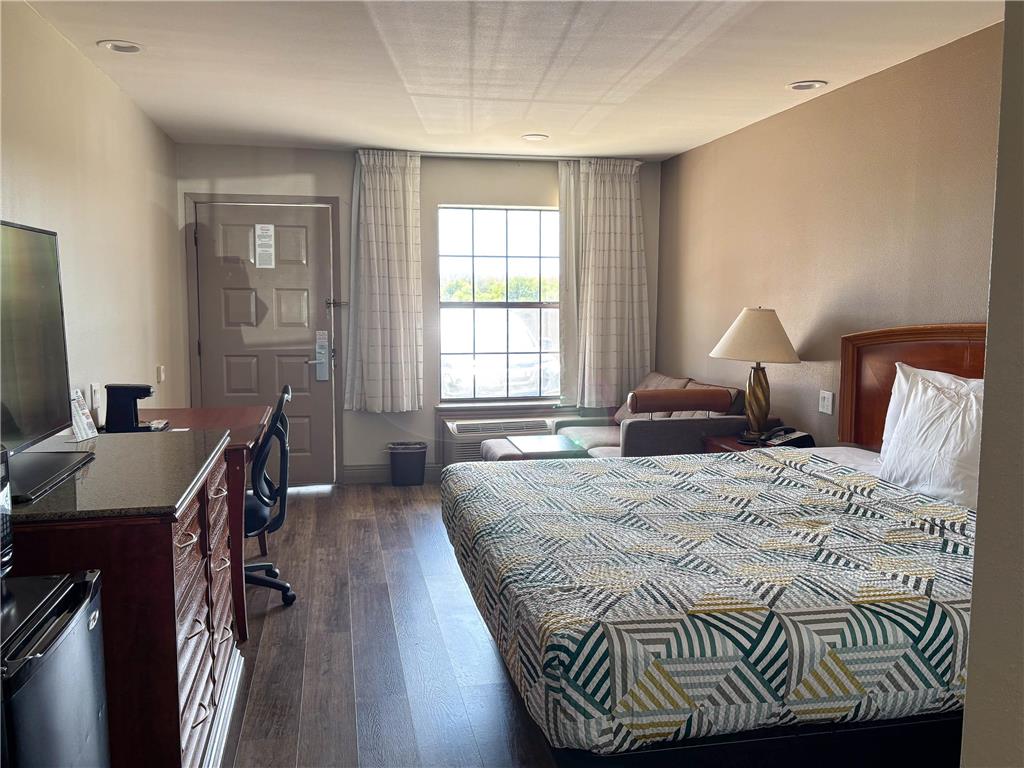 Spanish Trails Inn - photo 39