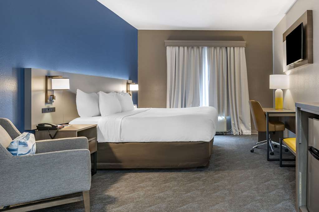Comfort Inn & Suites Shelbyville - photo 31