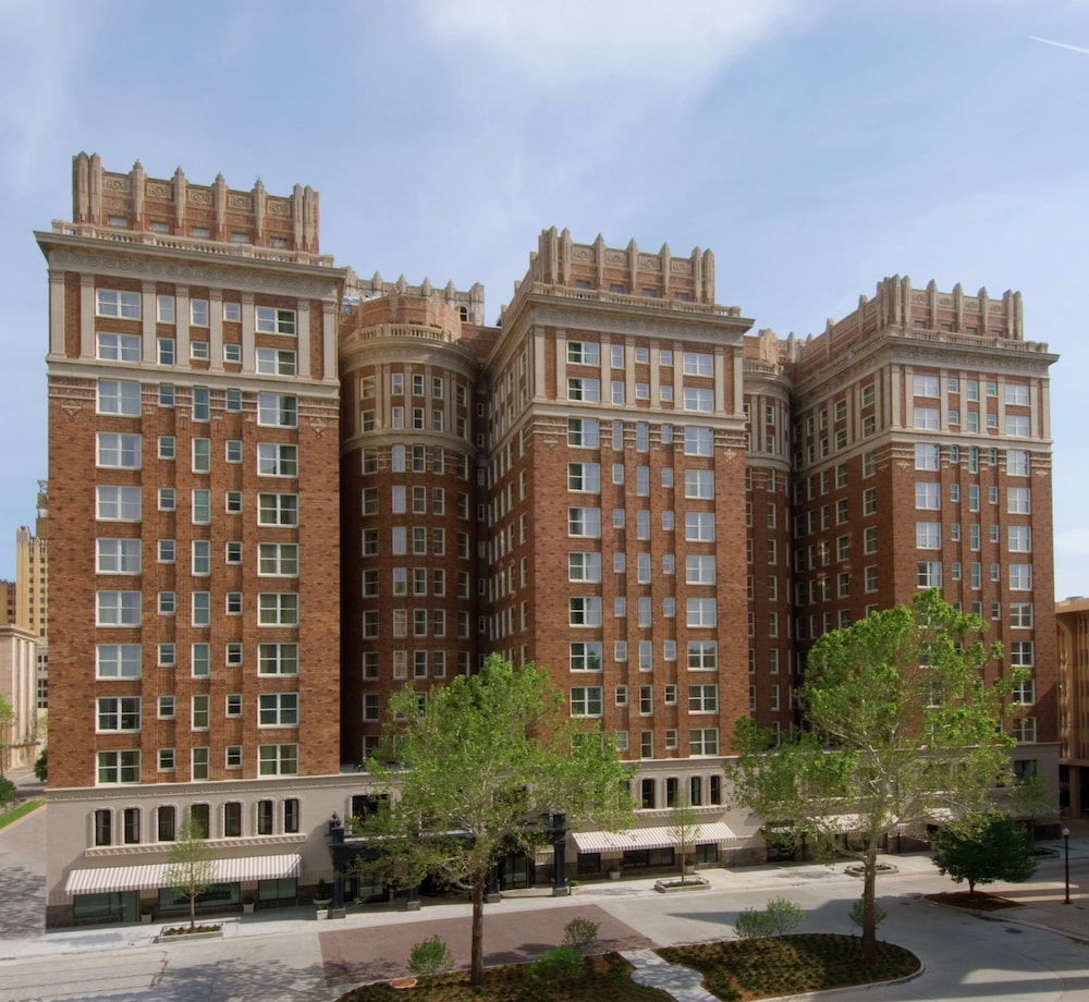 Skirvin Oklahoma City a Hilton Hotel - photo 43