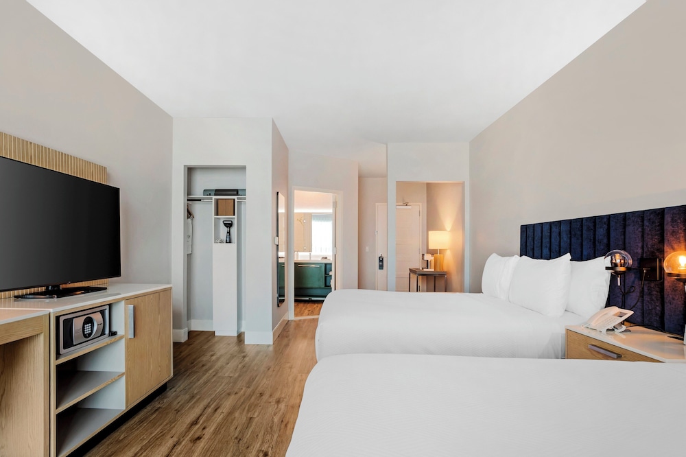 EVEN Hotel Waco University Area by IHG - photo 35