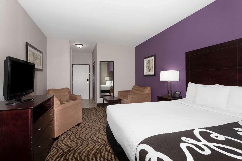 Baymont by Wyndham Henderson Northeast Denver - photo 41