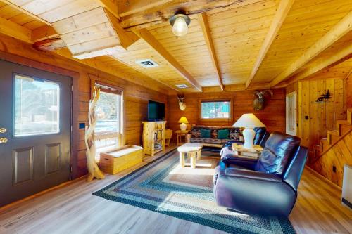 Rio Vista Haven — North Bend — photo 2