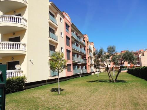 Gran Reserva Mimoses Premium in Empuriabrava, Spain