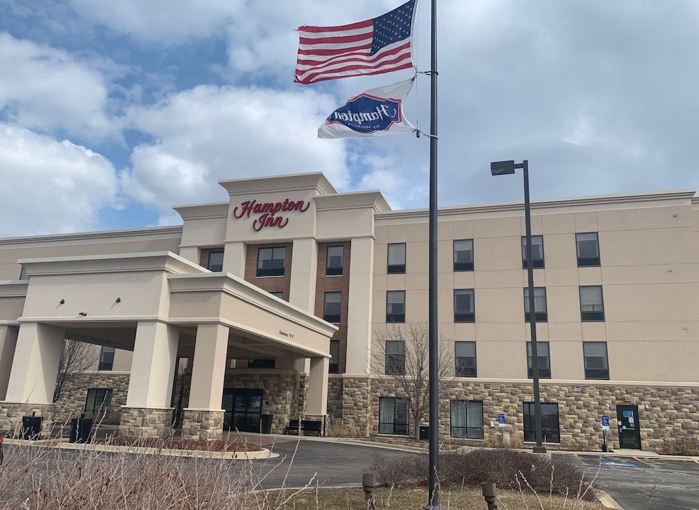 Hampton Inn Yorkville - photo 42