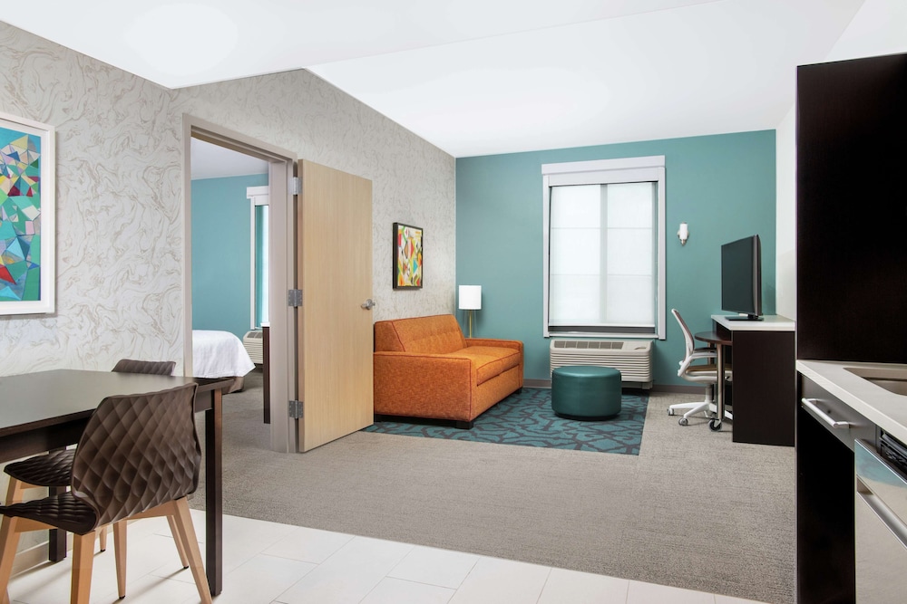 Home2 Suites by Hilton Long Island Brookhaven - photo 9