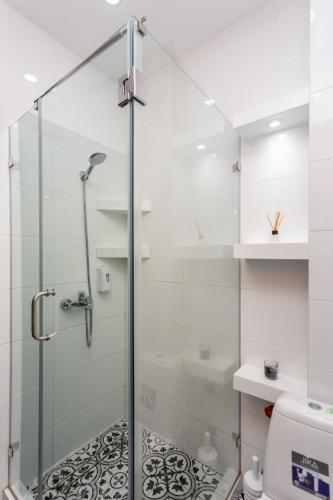 Holiday Rooms 8