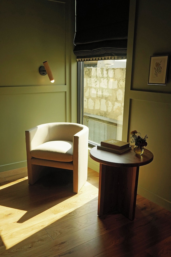 Albert Hotel - photo 15