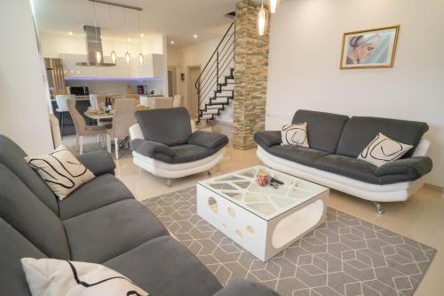 Apartman Nora Imotski Makarska — 4-Star Luxury Hotel in Imotski, Croatia