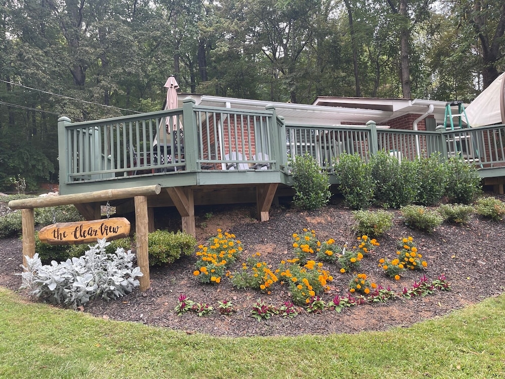 Mountain Aire Cottages & Inn - photo 289