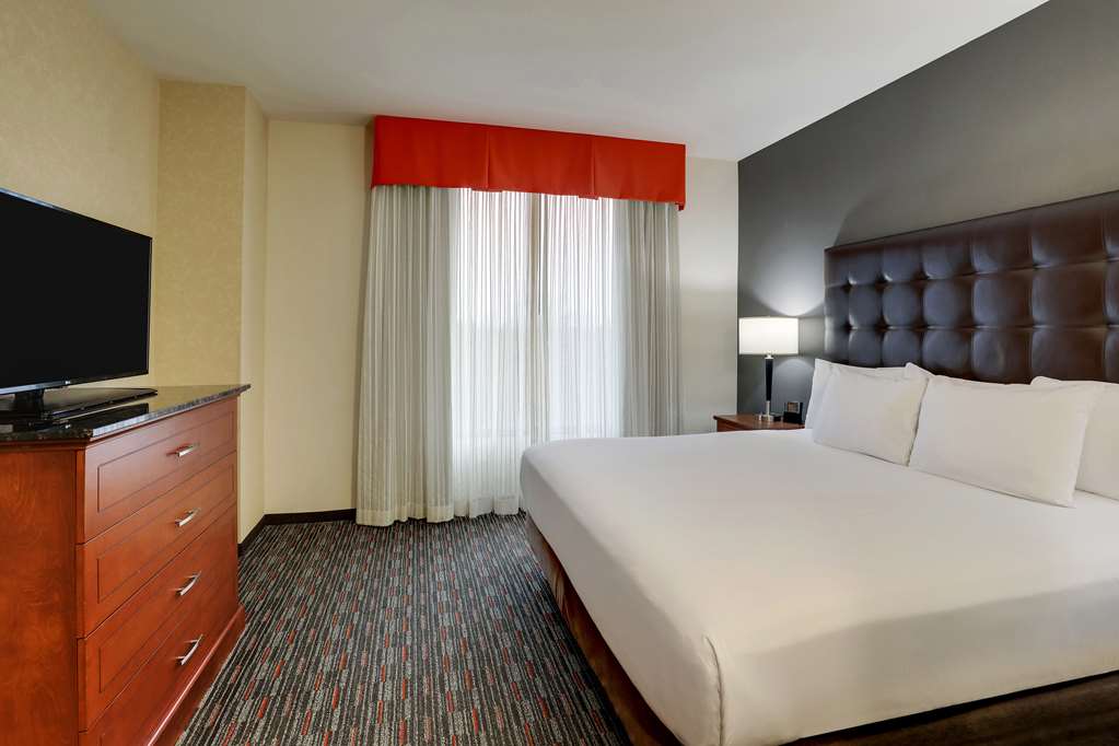 Drury Inn & Suites Charlotte Arrowood - photo 21