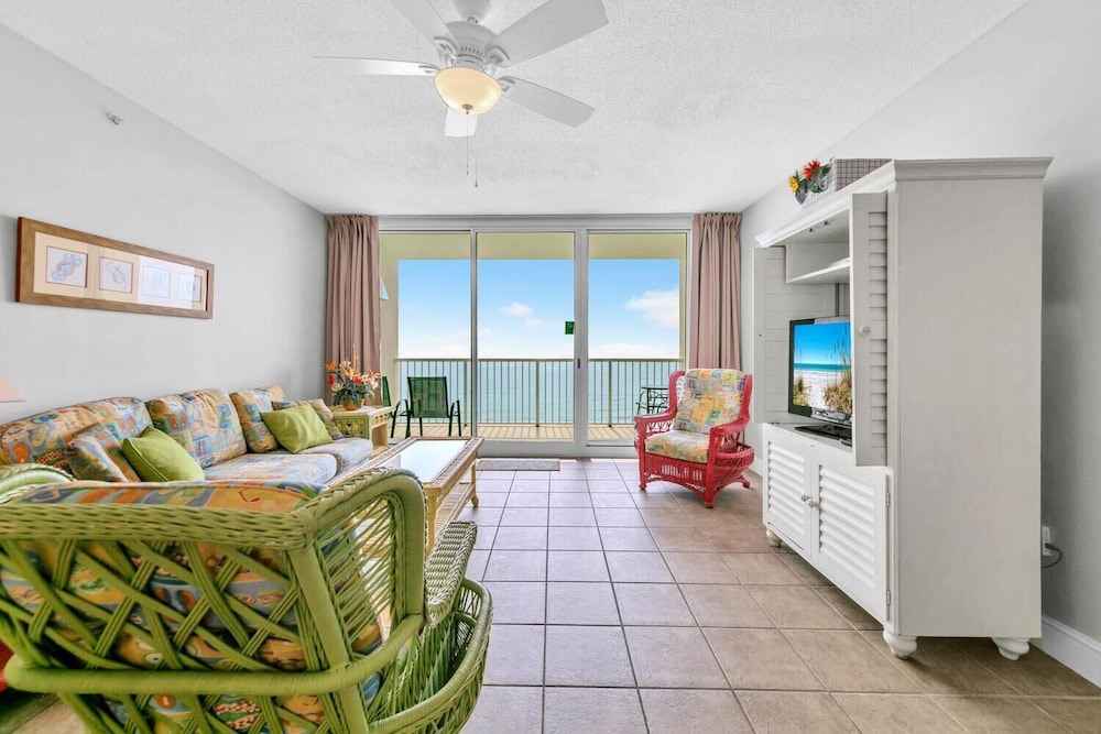 Majestic Beach Towers 2 1803 - photo 18