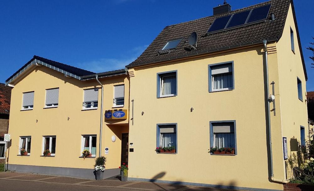 Hotel Landhaus Effeld — hotel in Wassenberg