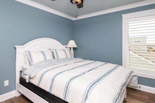 The Sandcastle by Oak Island Accommodations - photo 21