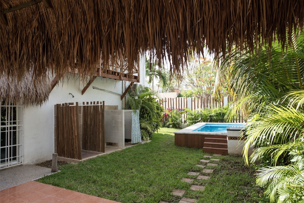 Casa Nona Azul — 4-Star Luxury Hotel in Cancun, Mexico