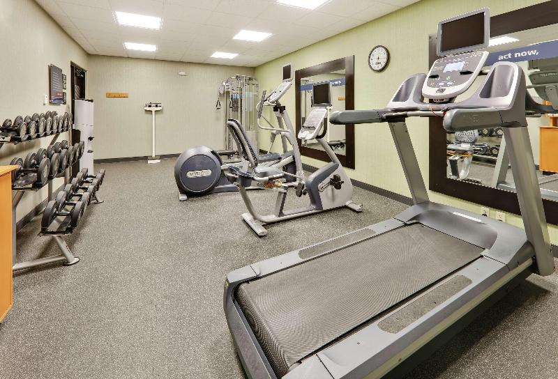 Hampton Inn & Suites Childress - photo 18
