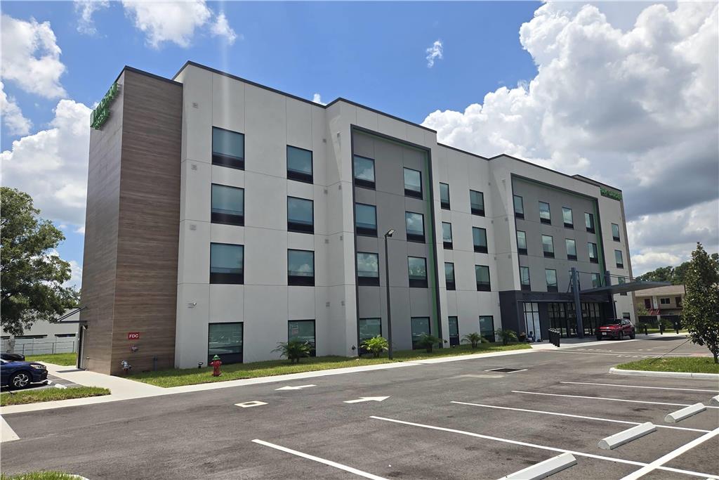 Wyndham Garden Tampa Fairgrounds Casino - photo 3