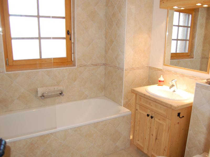 Les Etagnes 2est — 4-Star Luxury Hotel in Basse-Nendaz, Switzerland