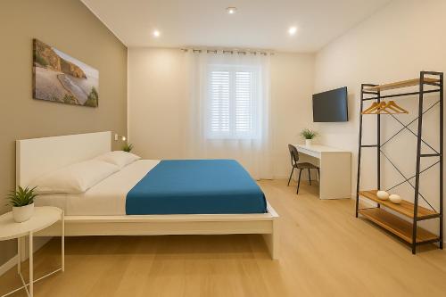 Acquazzurra Rooms in Castellammare Del Golfo, Italy