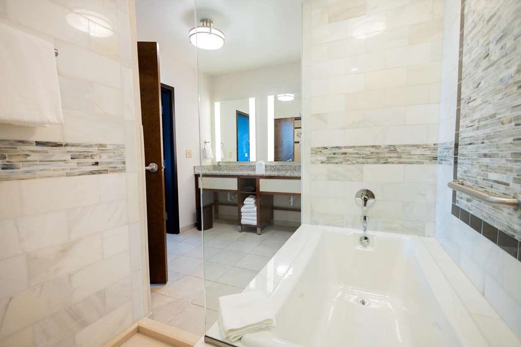 Drury Plaza Hotel Orlando Disney Springs Area - photo 52